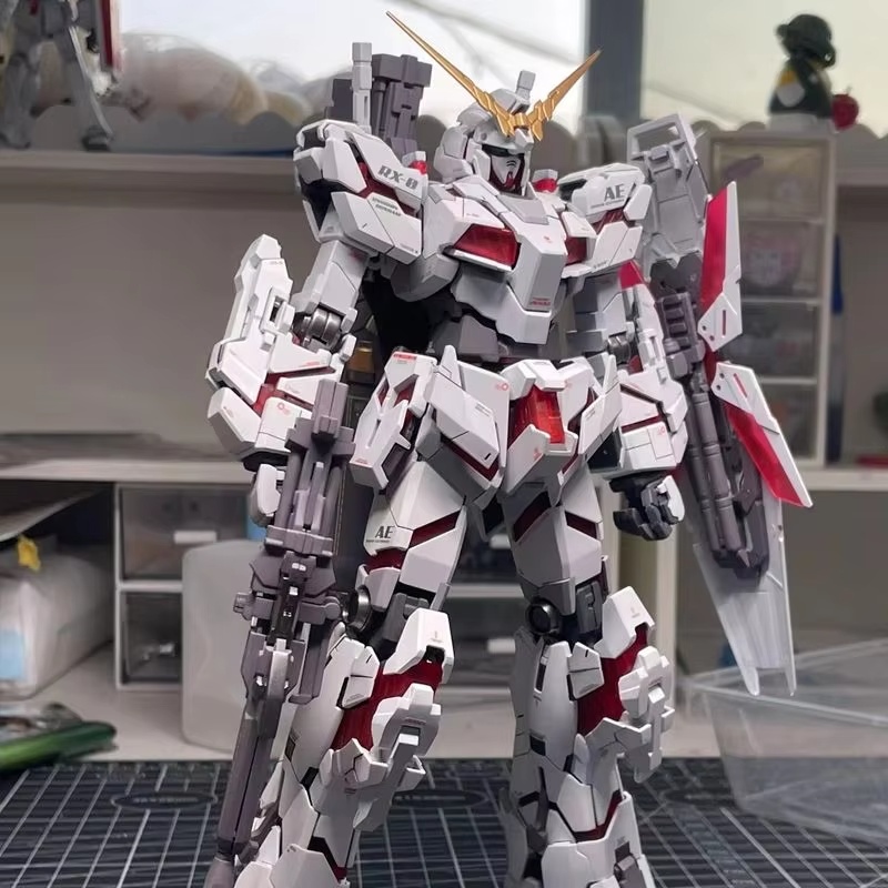 Bandai Gundam Rg - In Voorraad Hg 1/144 Rx-0 Eenhoorn